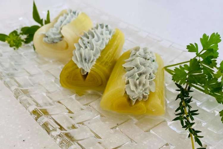 リーキ のゴルゴンゾーラペースト添え レシピ 作り方 By かほくイタリア野菜 クックパッド 簡単おいしいみんなのレシピが356万品