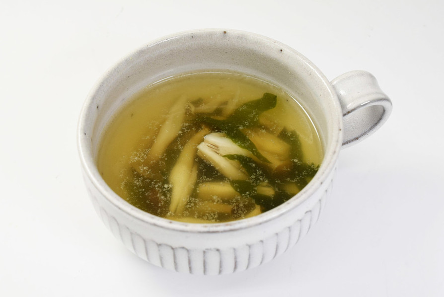 きのことわかめの中華スープの画像