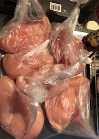 業務用スーパーの鶏胸肉 2kg の仕込み