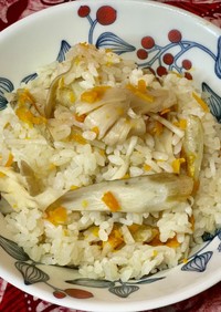 炊き込みご飯(ごぼう・人参・舞茸)