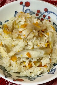 炊き込みご飯(ごぼう・人参・舞茸)