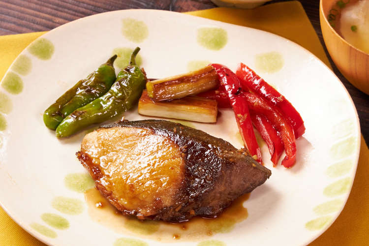 ぶりの照り焼き 彩り野菜添え レシピ 作り方 By ちゃんとごはん クックパッド 簡単おいしいみんなのレシピが376万品