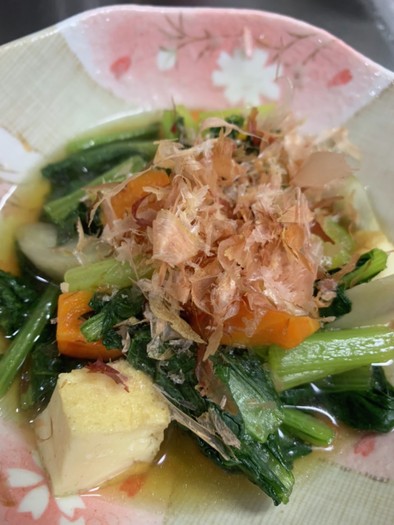 小松菜とゴボウの煮物の写真
