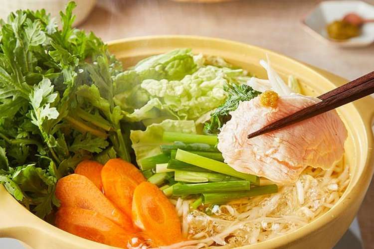 柚子胡椒で食べる白だし鶏しゃぶ鍋 レシピ 作り方 By ヤマキ クックパッド 簡単おいしいみんなのレシピが375万品