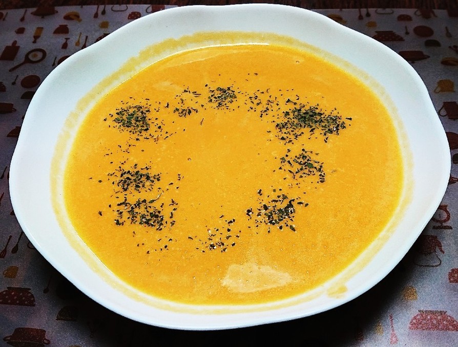 スパイシーなバターナッツスカッシュスープのレシピ