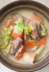 簡単ヘルシー☆キハダマグロと白菜の豆乳鍋