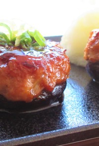 椎茸の肉詰め　照り焼きソース