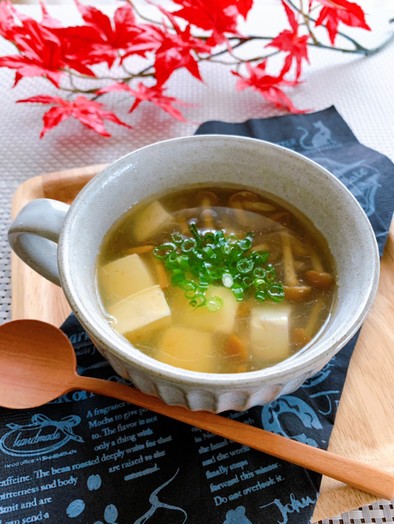 なめこと豆腐の簡単★中華風スープの写真