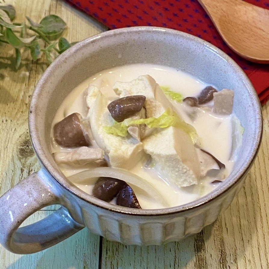くずし高野豆腐と白菜と椎茸のミルクスープの画像