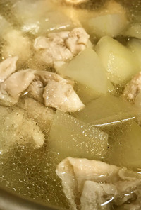 ◤電鍋レシピ◢冬瓜と鶏肉のスープ