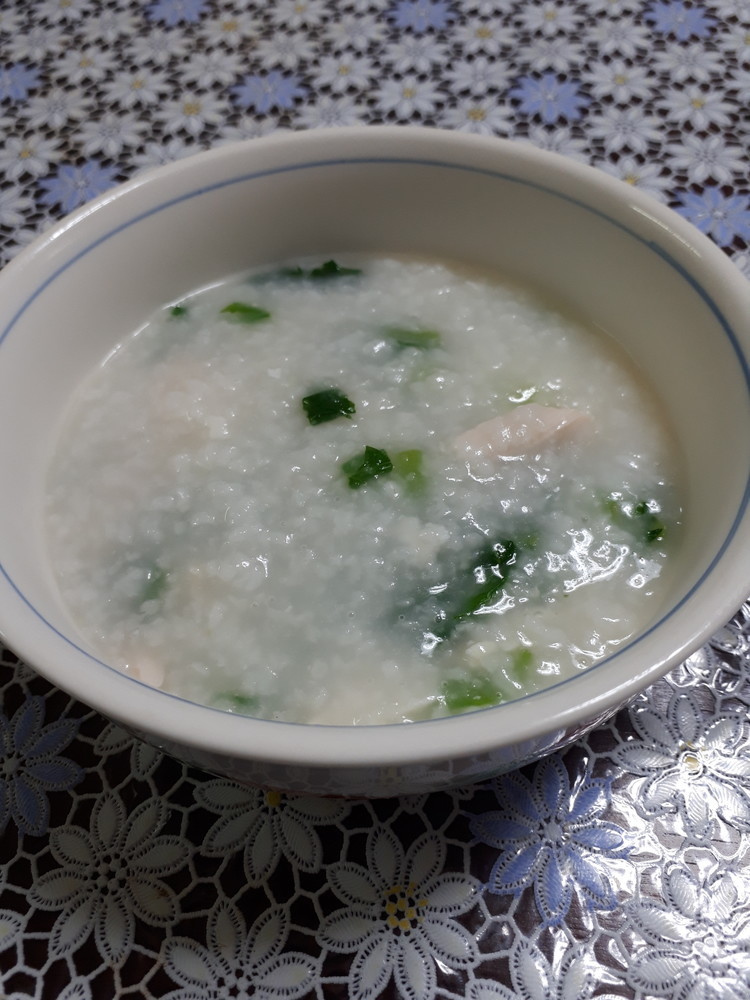 レトルトの白粥で簡単中華粥の画像