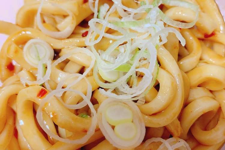 旨辛 油そば風うどん レシピ 作り方 By ゆ クックパッド 簡単おいしいみんなのレシピが352万品