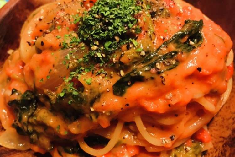 ほうれん草のトマトクリームソースパスタ レシピ 作り方 By 猫の手は借りない クックパッド 簡単おいしいみんなのレシピが352万品