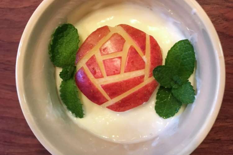 りんご飾り切り 薔薇 レシピ 作り方 By こつゆ514 クックパッド 簡単おいしいみんなのレシピが361万品
