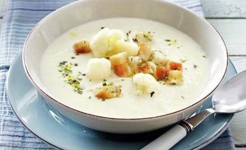 カリフラワーのクリームスープのレシピ