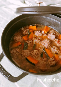 肉団子と野菜の煮込みスープ