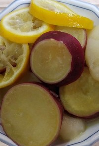 サツマイモとりんごのレモン煮