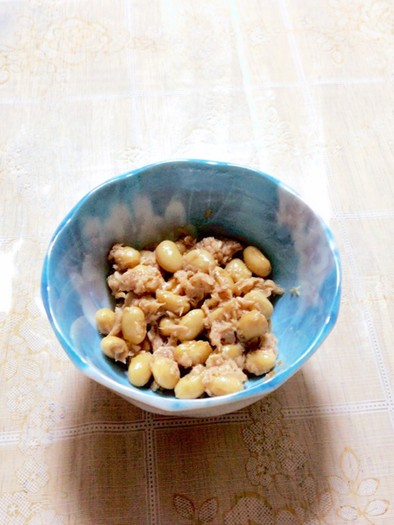 簡単 大豆とツナのゴマ醤油ガーリック和えの写真