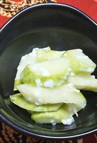 ハヤト瓜の塩麹漬け