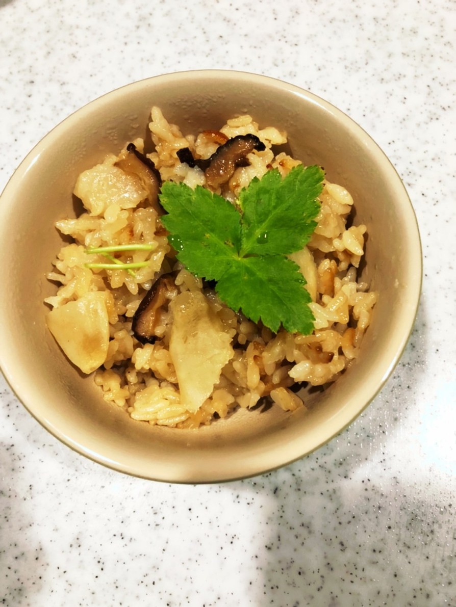 菊芋の炊き込みご飯の画像