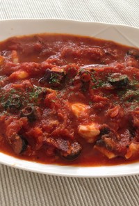 イタリア家庭料理たことオリーブのトマト煮