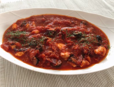 イタリア家庭料理たことオリーブのトマト煮の写真