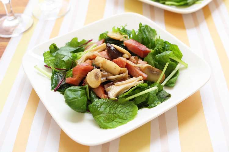 ハーブ香る きのことベーコンのサラダ レシピ 作り方 By 内堀醸造 クックパッド 簡単おいしいみんなのレシピが357万品