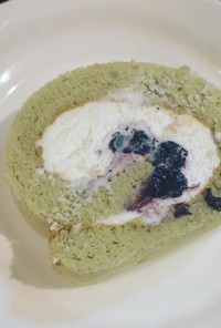 米粉で作るブルーベリーのロールケーキ