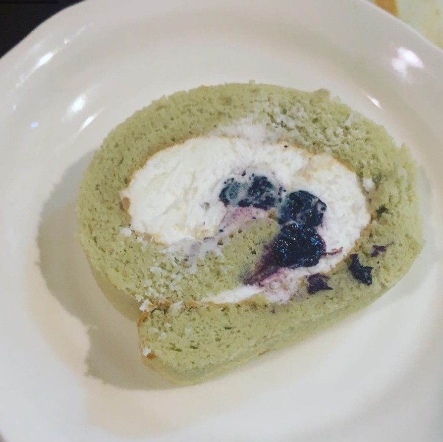 米粉で作るブルーベリーのロールケーキの画像
