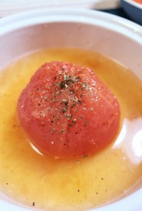 まるごとトマトのスープ