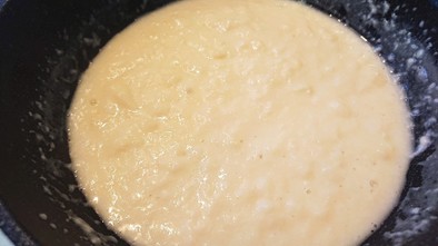 離乳食にパン粥の写真