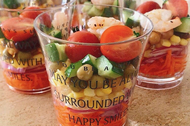 カラフル カップサラダ レシピ 作り方 By Keiboubou クックパッド 簡単おいしいみんなのレシピが376万品