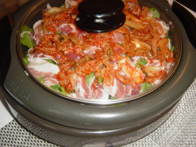 蒸しキムチ鍋の画像