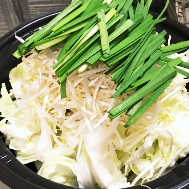 とんちゃん鍋(もつ鍋) レシピ・作り方 By ますおかクン 【クックパッド】 簡単おいしいみんなのレシピが363万品