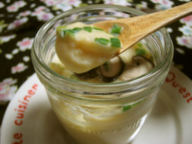簡単!お吸い物の素で作る美味しい茶碗蒸し