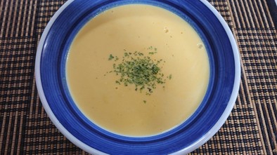 かぼちゃとコーンのスープの写真