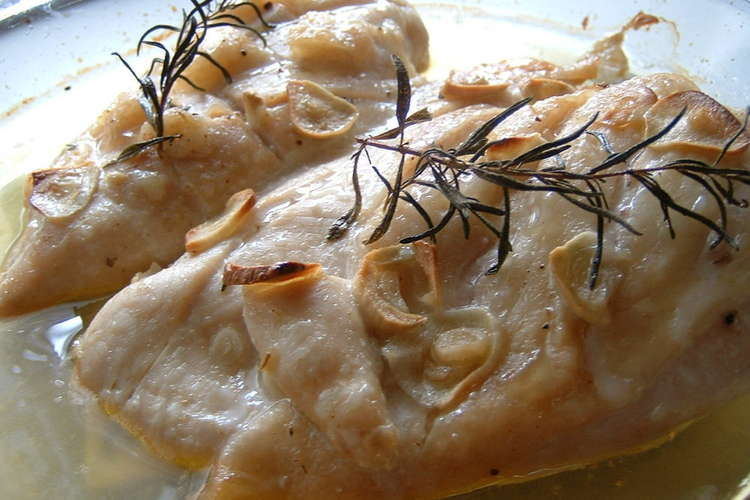 鶏胸肉 ローズマリーのオーブン焼き レシピ 作り方 By ちゃんゆぅ クックパッド 簡単おいしいみんなのレシピが357万品