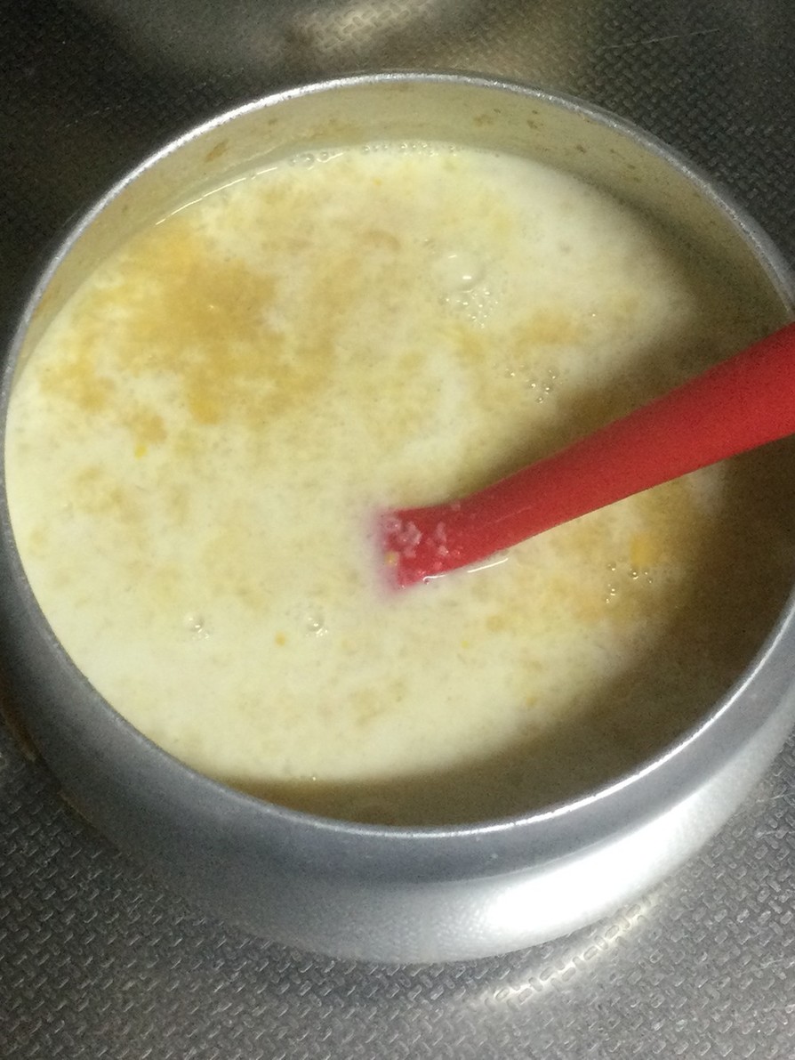 玉ねぎコーンスープの画像