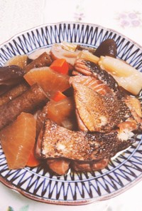 白身魚と根菜の煮物