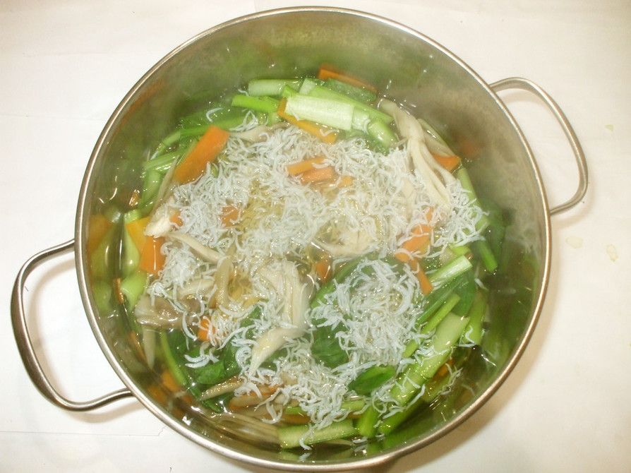 小松菜ミネラルスープ♪簡単漢方食養生の画像