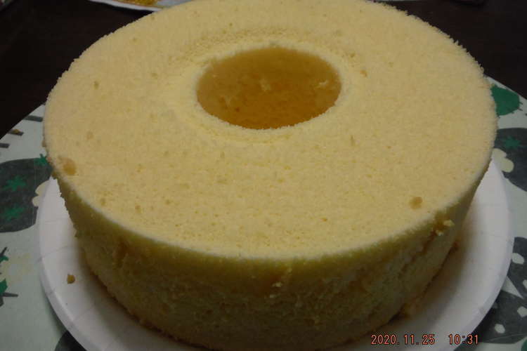 国産レモンで 絶品レモンシフォンケーキ レシピ 作り方 By わたたんの台所 クックパッド