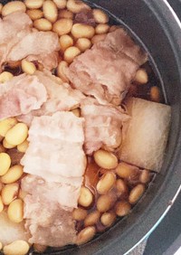 電気圧力鍋で豚バラ肉＆大根＆大豆の煮物