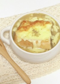 【おもてなし料理】オニオングラタンスープ