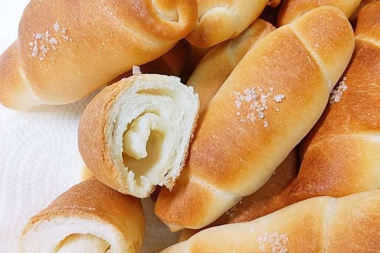 手捏ねで出来るミニ塩パン レシピ 作り方 By ゆら にな クックパッド 簡単おいしいみんなのレシピが376万品