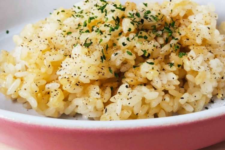 簡単満足 ガーリックバターライス レシピ 作り方 By 小米3hrw7 クックパッド 簡単おいしいみんなのレシピが366万品