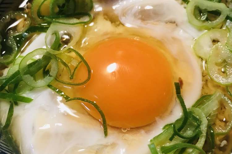 親子チキンラーメン サラダチキン 玉子 レシピ 作り方 By Bistromiti クックパッド 簡単おいしいみんなのレシピが349万品