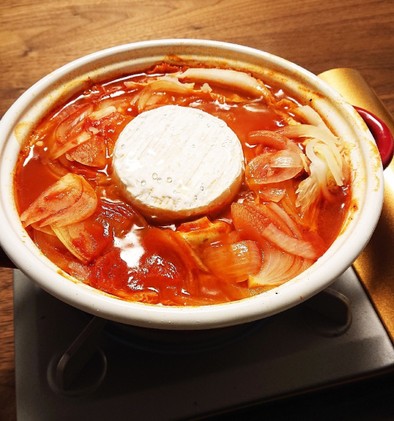 トマトミルフィーユ鍋～カマンベール添え～の写真