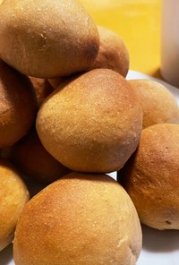 小麦香る♫ 全粒粉の丸パン
