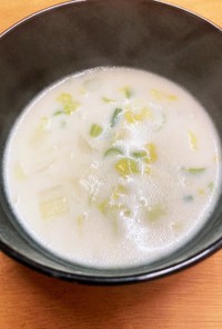 白菜と長葱のミルクスープ