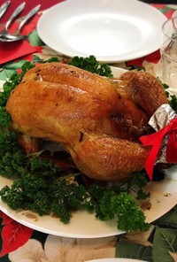 クリスマス用の一羽丸ごと照り焼きチキン